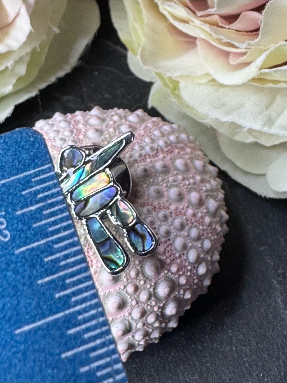 Abalone Inukshuk Pin - Picture 5 of 6